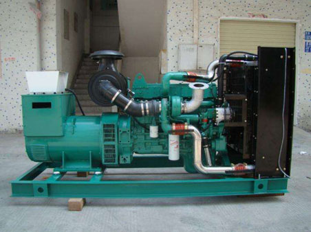 九所镇1100kw康明斯柴油发电机组图片 九所镇1100kw康明斯柴油发电机组图片