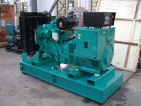 九所镇200kw康明斯柴油发电机组图片 九所镇200kw康明斯柴油发电机组图片